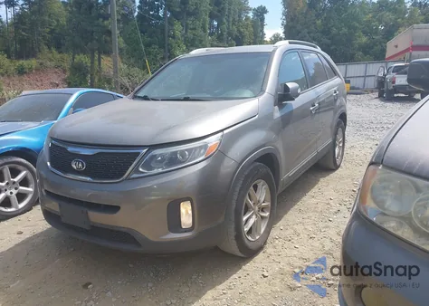 2014 Kia Sorento Lx from USA, damaged, VIN 5XYKT3A69EG547659